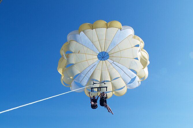 Half-day Tour in Diamond Head Sunrise and Parasail - Key Points