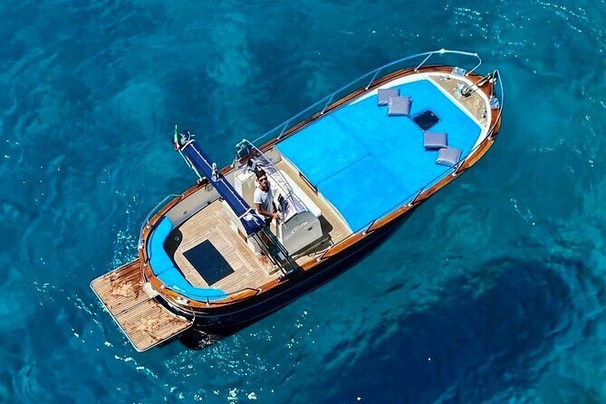 Half day tour of Capri by private boat - FAQs