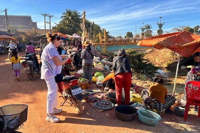 Half Day Tour of Local Market & Lunch - Key Points