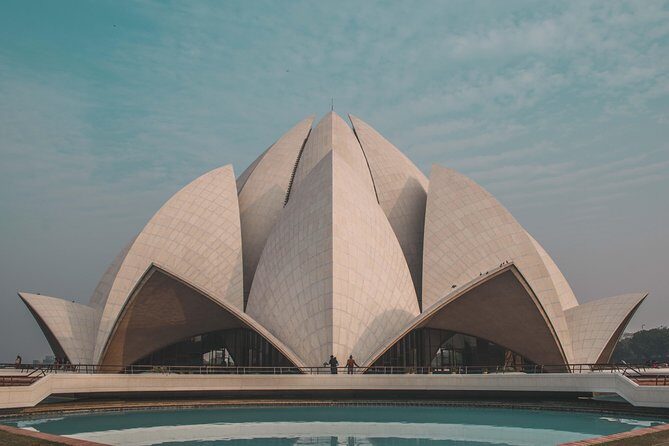 Half Day Tour of Temples in Delhi including hotel pick up and drop off - Practical Insights: What Makes This Tour Stand Out