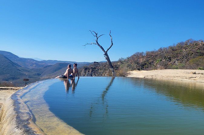 Half Day Tour to Hierve el Agua in Small Group - Who Is This Tour Best For?