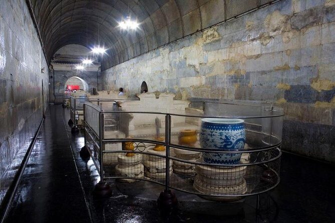 Half Day Tour to Ming Tombs Underground Palace and Sacred Path from Beijing - The Itinerary: A Deep Dive into the Ming Tombs Experience
