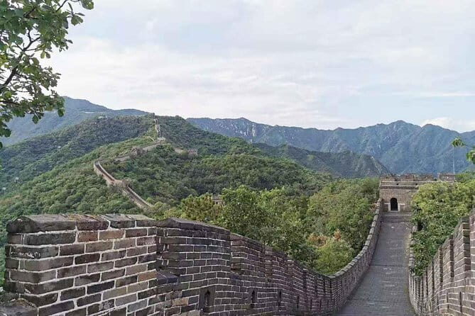 Half Day Tour to Mutianyu Great Wall - The Experience: What to Expect on This Half-Day Tour