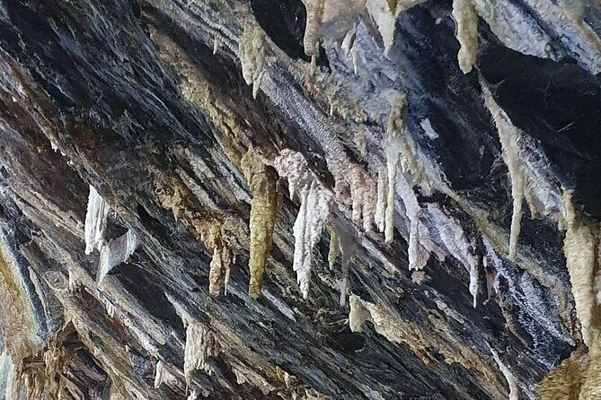 Half Day Tour to the Caves - FAQ