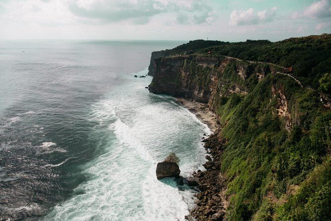 Half-Day Tour: Uluwatu Temple and Kecak Fire Dance Show - The Sum Up