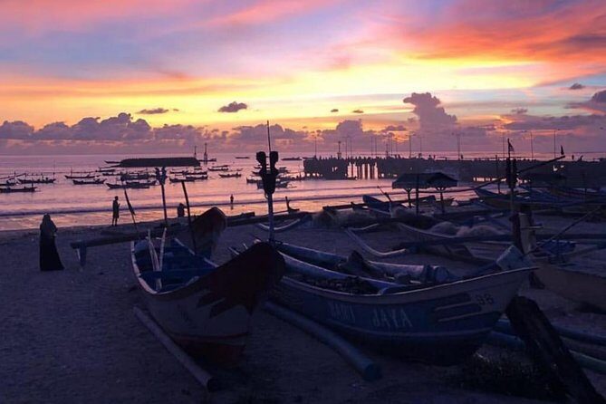Half Day Uluwatu Temple Sunset, Kecak Dance and Seafood Dinner - The Sum Up: Who Is This Tour Best For?