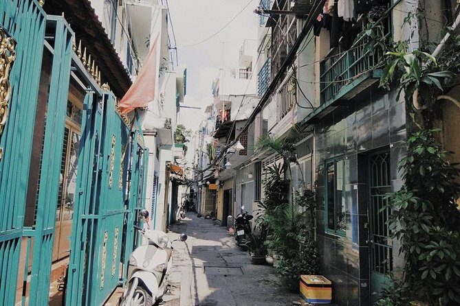 Half Day Walking Through Saigon Back Alley (Private tour) - A Closer Look at the Saigon Back Alley Tour