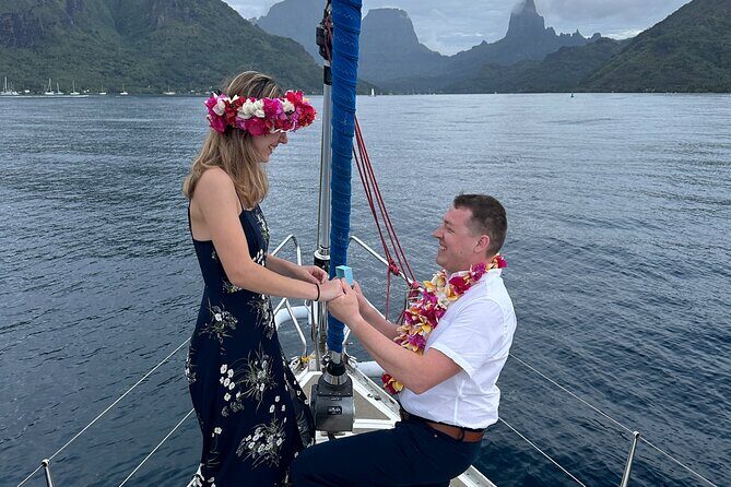 Half day whale watching - Without launch - Detailed Review of the Moorea Sailing Experience