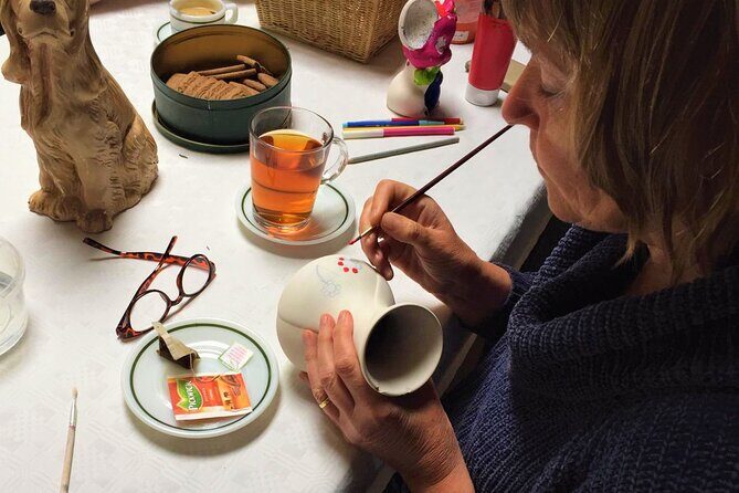 Half-Day Workshop Ceramic Painting in Katwoude - Introduction: A Creative Taste of Dutch Culture