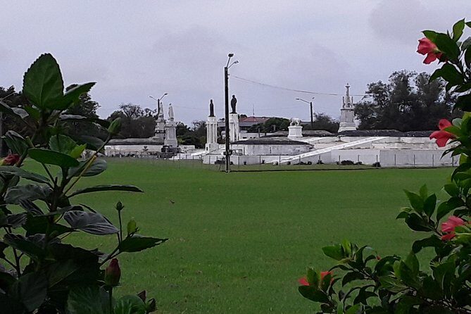 Half Island West side history/ snorkel tour - Frequently Asked Questions