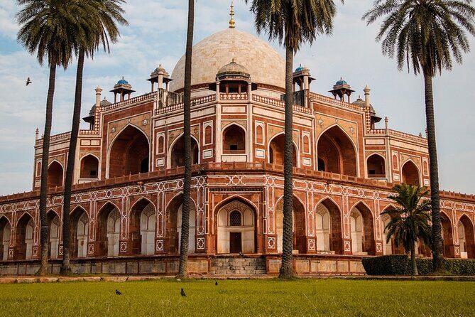 Half or Full Day Delhi Shopping Tour with Female Consultant - Key Points