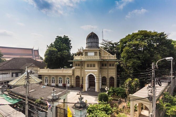 Halfday Private Muslim Selfie Sights Tour with Halal Lunch - The Halal Lunch Experience