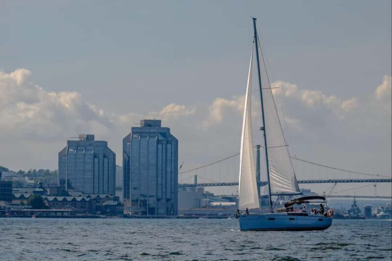 Halifax: Best of Halifax Harbour Tour - Exploring Halifax Harbour on a Sailboat