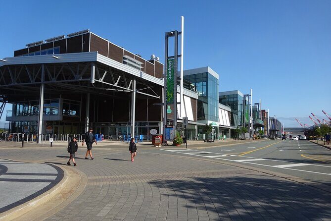 Halifax self-guided walking tour and scavenger hunt - Who Will Enjoy This Tour?