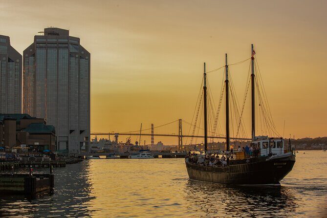 Halifax Sunset Cruise Ft. a Live Musician - Who Will Enjoy This Tour?