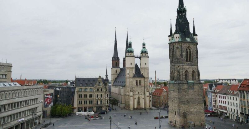 Halle: Private Guided Walking Tour - Key Points