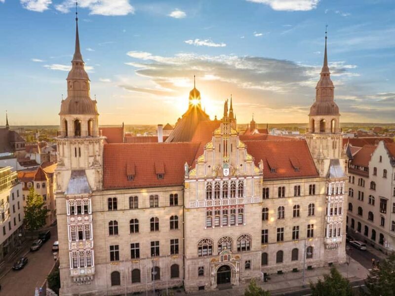 Halle (Saale): The Court Tour - Key Points