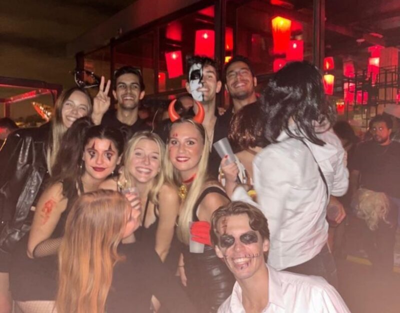 Halloween Haunts: Lisbon Pub Crawl Experience - Practical Details & Tips