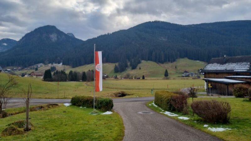 Hallstatt private day trip from Vienna, Austria - The Experience from a Traveler’s Perspective