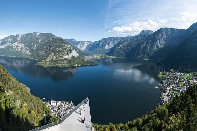 Hallstatt Tour with Visit of the 5fingers Viewing Platform or the Salt Mine - A Deep Dive into the Hallstatt Private Tour