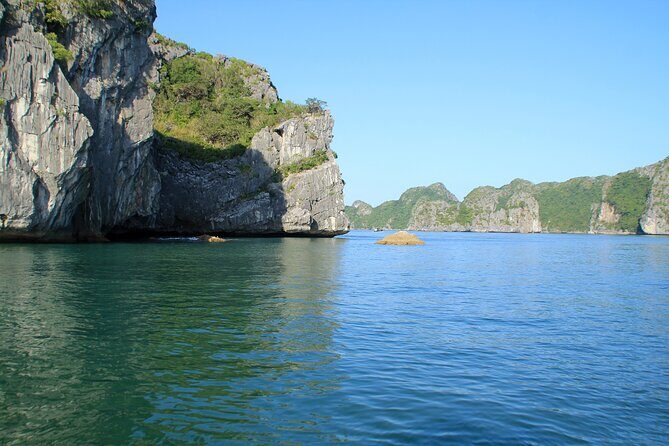 Halong Bay 2 Day Cruise Including Transfer from Hanoi - FAQs