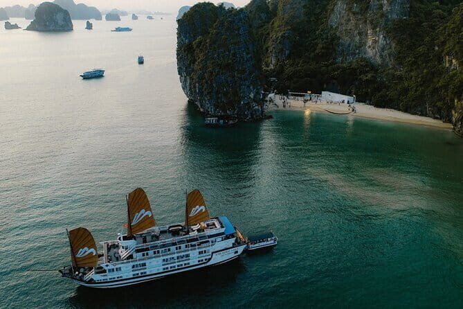 Halong Bay 2 day on Valentine 5 Stars Cruise from Hanoi - Introduction