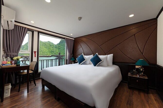 Halong Bay 2 Days 1 Night - AMANDA CRUISE 5-star - The Sum Up