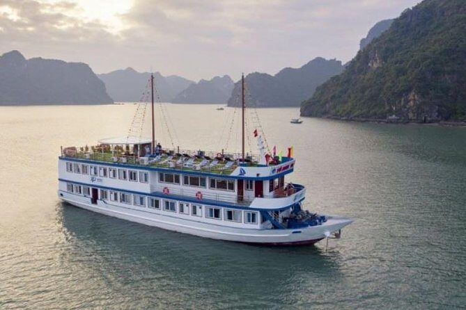 Halong Bay 2 Days 1 Night with 4 Star Cruise Luxury - Key Points