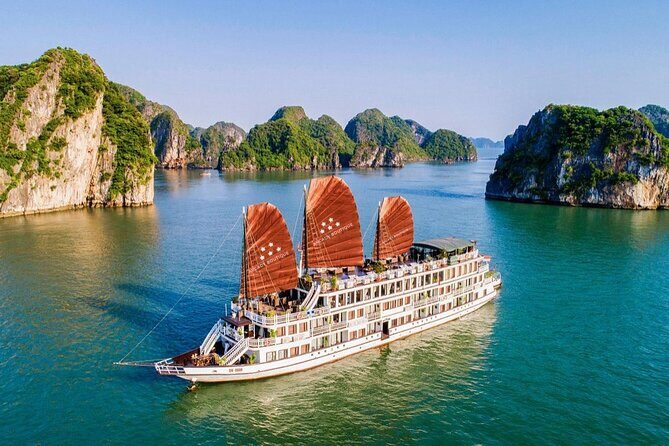 Halong Bay 3-day from Hanoi - Day 1: The Beginning of Your Scenic Journey
