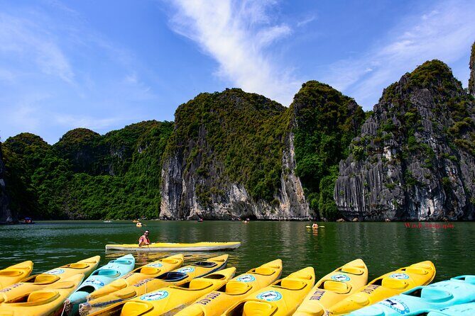 Halong Bay 6 Hours Cruise with Buffet, Sung Sot, Luon Cave, Titop - Lunch and Overall Value