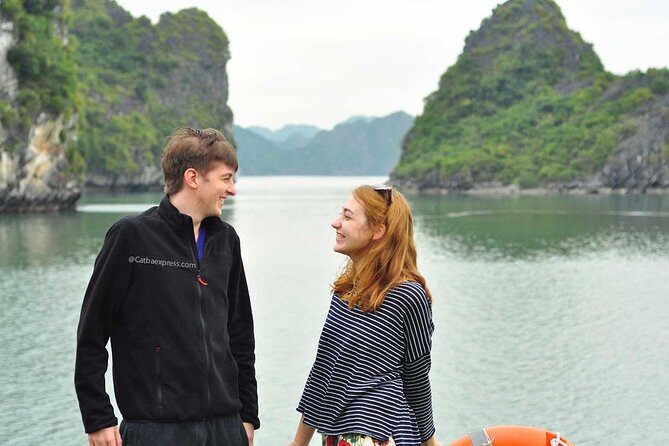 Halong Bay and Lan Ha Bay from Cat Ba Island: Cruise and Kayak Tour - Experiencing the Beauty of Lan Ha and Halong Bay