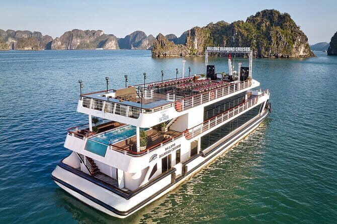 Halong Bay Day Tour Luxury Cruise With Jacuzzi and Buffet Lunch - FAQ