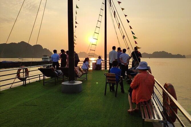 Halong Bay Day Tour With Titop Island, Cave, Kayak & Lunch - FAQ