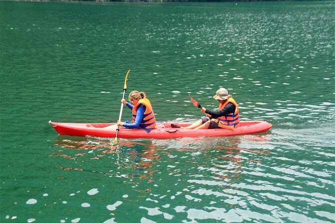 Halong bay Deluxe Cruise 2D/1N: Kayaking, swimming, Titop island & surprise cave - FAQ