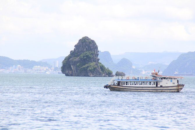 Halong bay Full Day Cruise trip: kayaking, surprise cave, titop island, lunch - Practical Tips for Booking and Enjoying the Tour