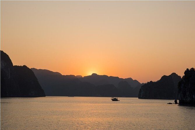Halong Day Trip: private car+ shared 4 hour cruise. - The Itinerary in Detail