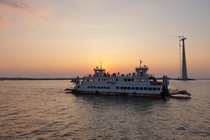 HaLong - LanHa Bay 2 Nights with La Pandora Boutique Cruises - FAQ