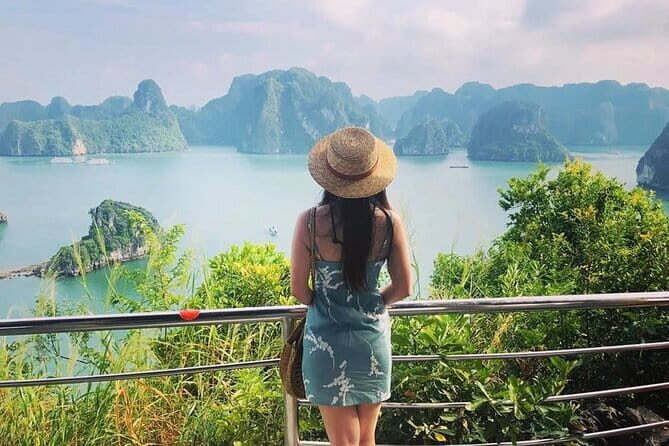 Halong Overnight Boutique Cruises: Kayaking, Swiming and Transfer - Day 1: The Cruise Begins and Surprising Sights