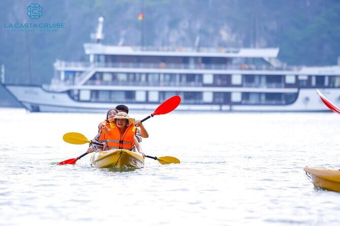Halong Overnight Cruises 2 Days 1 Night Tour from Hanoi - Key Points