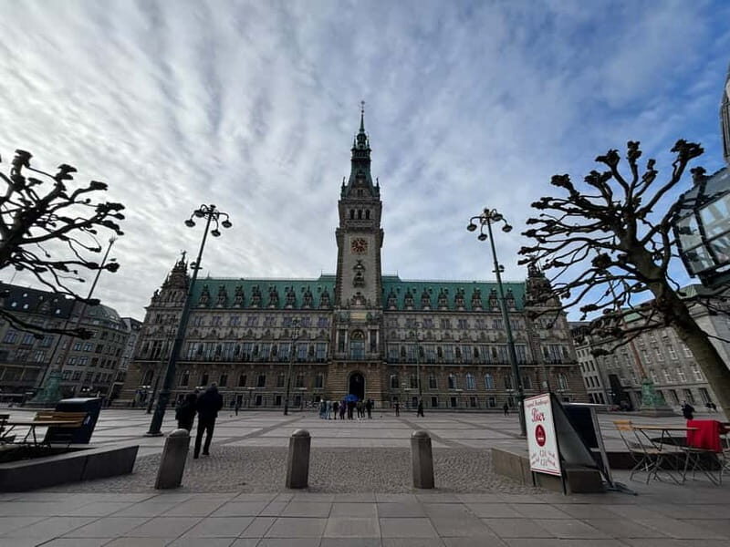 Hamburg: 1-Hour Sightseeing Bus Tour with Live Guide - A Deep Dive into the Tour Experience