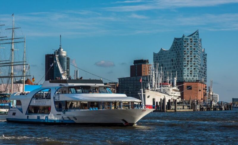 Hamburg: 2-Hour Sightseeing Cruise to Blankenese - Who Should Consider This Tour?