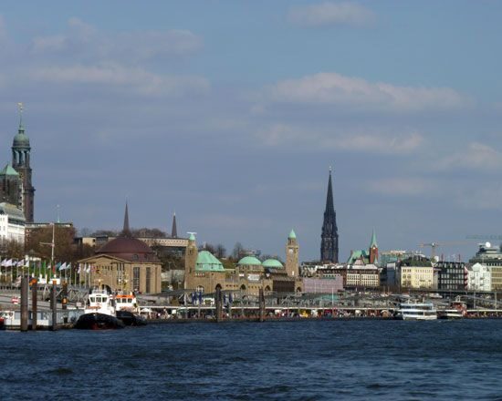 Hamburg: 2-Hour Tour Along the Elbe - What We Think