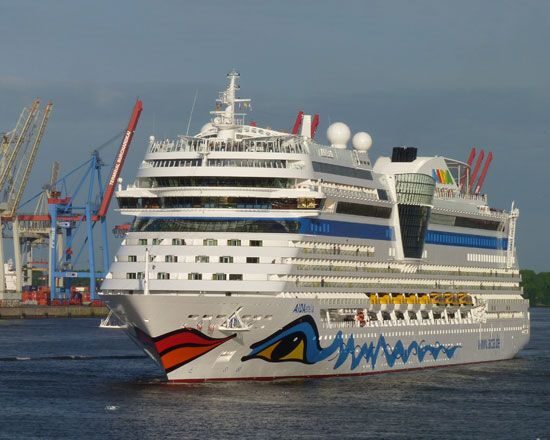 Hamburg: 2-Hour Tour Along the Elbe - The Sum Up