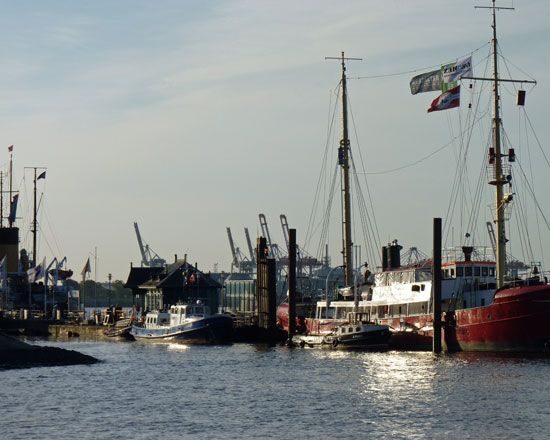 Hamburg: 2-Hour Tour Along the Elbe - FAQ