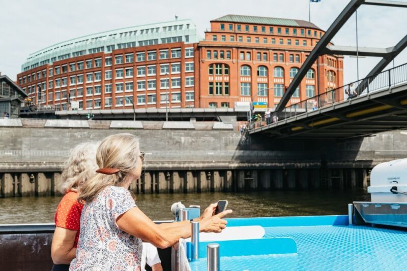 Hamburg: 2-Hour XXL Port of Hamburg Cruise Tour - The Itinerary Breakdown