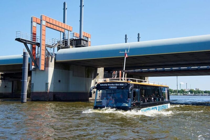 Hamburg: Amphibious River and Land Bus Ticket - FAQs