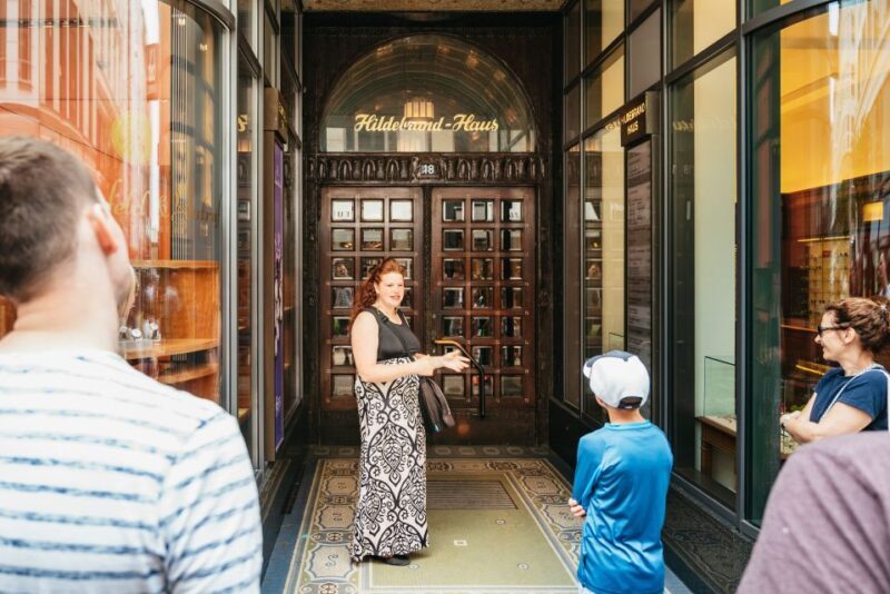 Hamburg: Guided Walking Tour for Magic Fans - FAQs