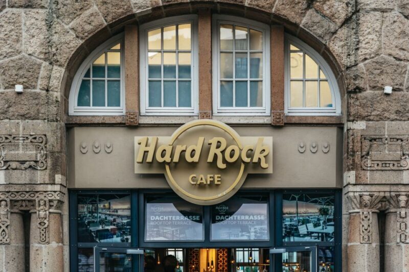 Hamburg: Hard Rock Cafe Skip-the-Line Meal - Introduction: Rock & Roll Meets Hamburg Dining