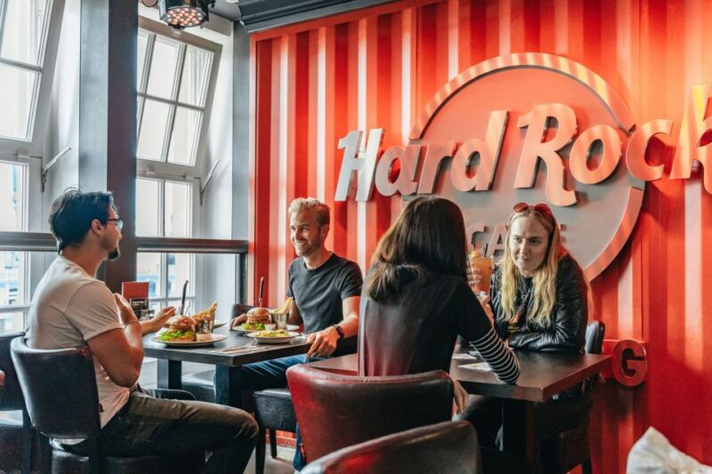 Hamburg: Hard Rock Cafe Skip-the-Line Meal - The Atmosphere: Music & Memories