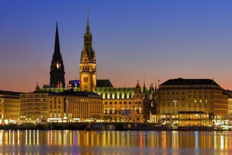 Hamburg : Must-See Walking Tour With A Guide - Key Points